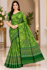 Weightless Green Printed Saree with Designer Border - 6 Pcs Set.