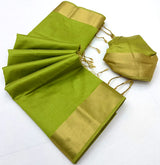 Onam Khadi Silk Saree with Big Zari Border & Tassels - 4 Pcs Set