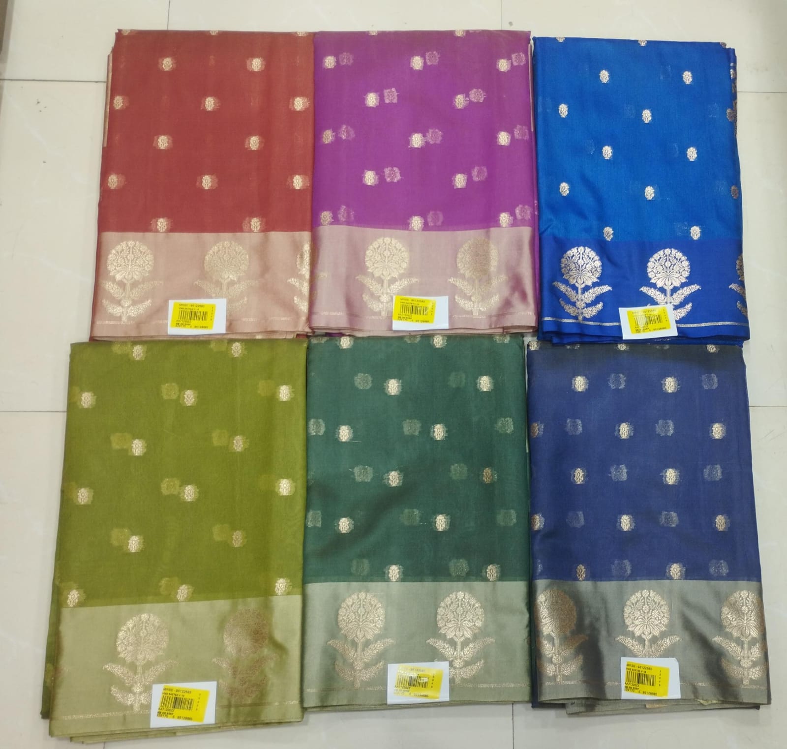 Gold Butta Silk Saree – 6 Pcs Set-M.R. Saree Emporium