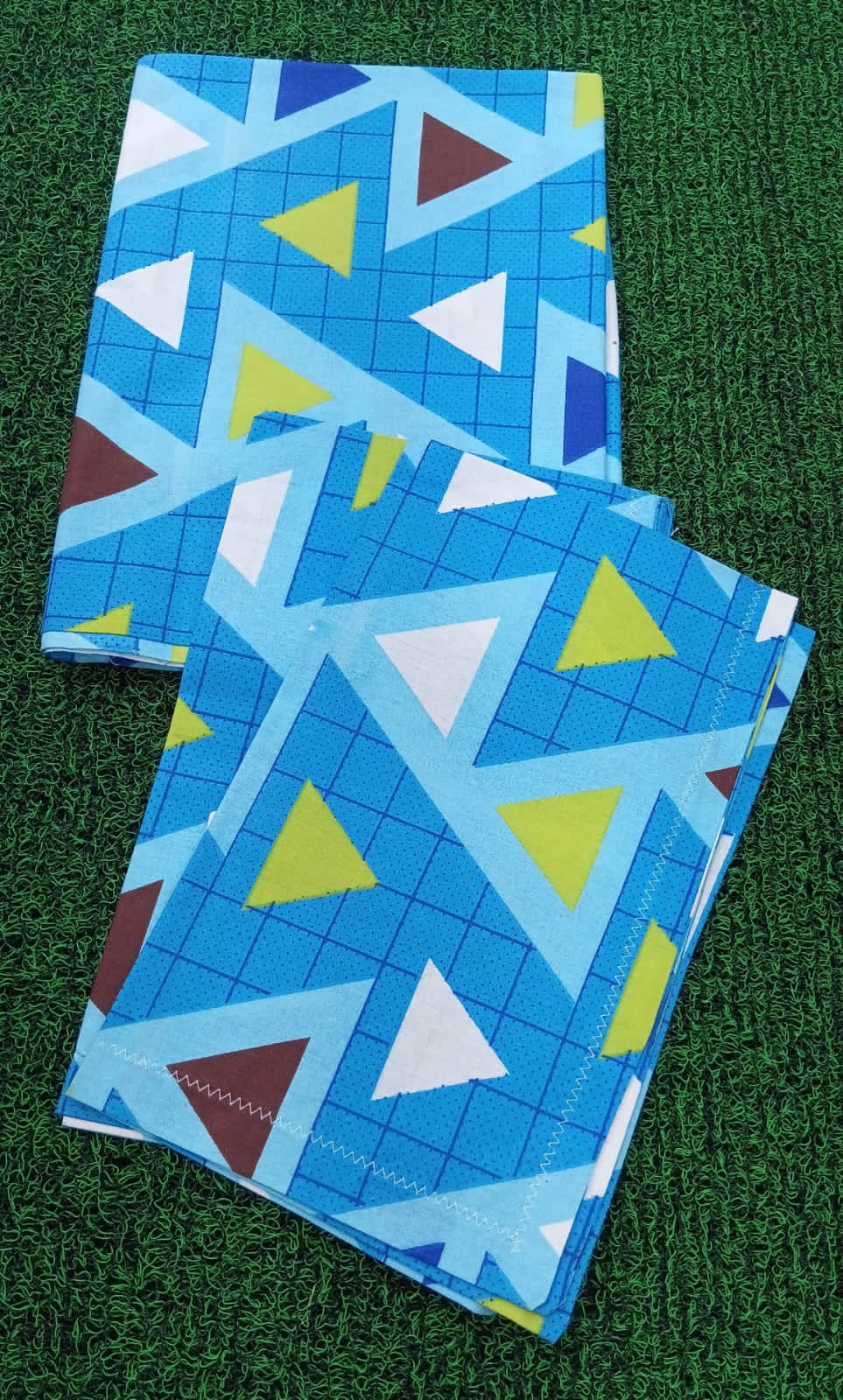 Single Size Printed Bedsheet with 2 Pillow Covers - M.R. Saree Emporium