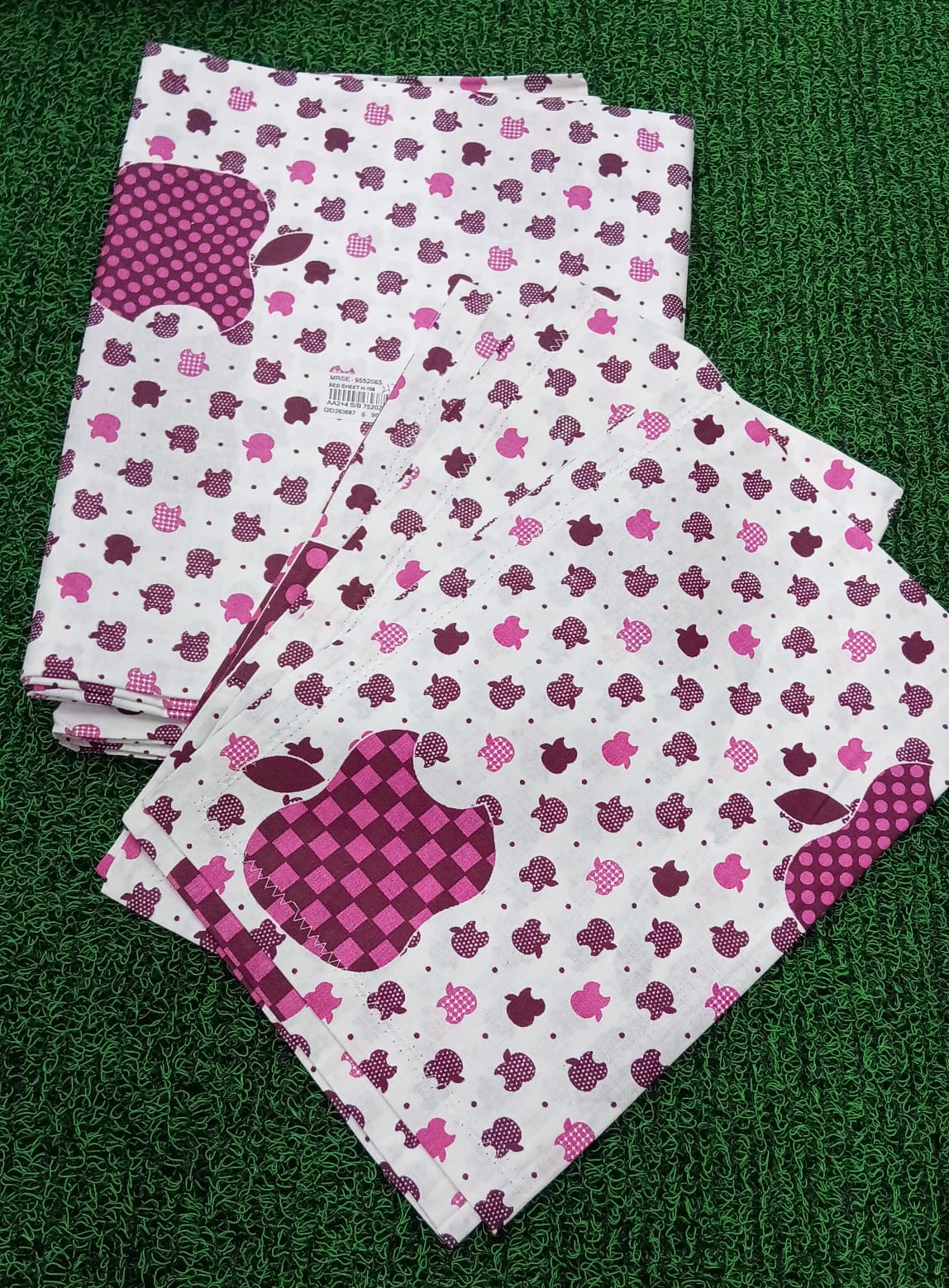 Single Size Printed Bedsheet with 2 Pillow Covers - M.R. Saree Emporium