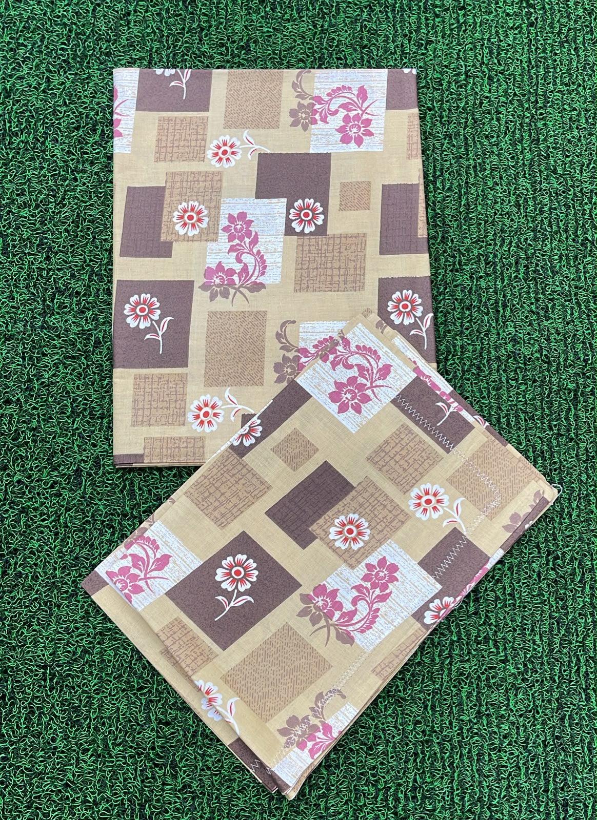 Single Size Printed Bedsheet with 2 Pillow Covers - M.R. Saree Emporium