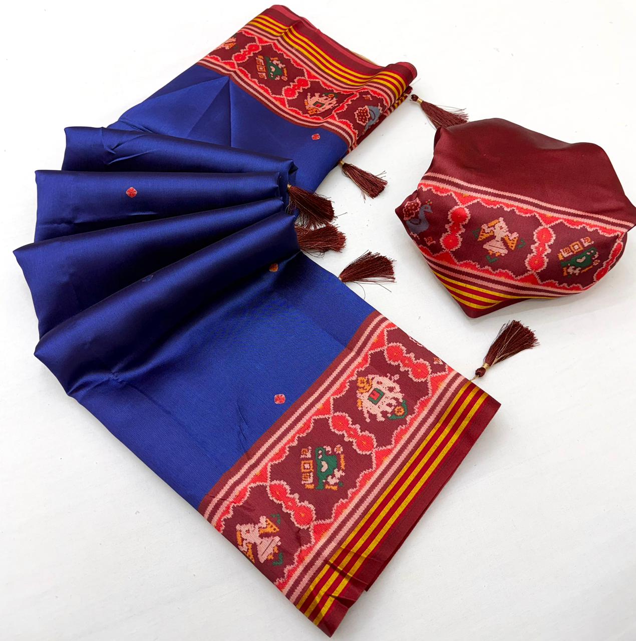 RajYog RajMata Pavitra Patola Silk Saree - Handloom Weaving Zari Border Lagadi Patta - M.R. Saree Emporium