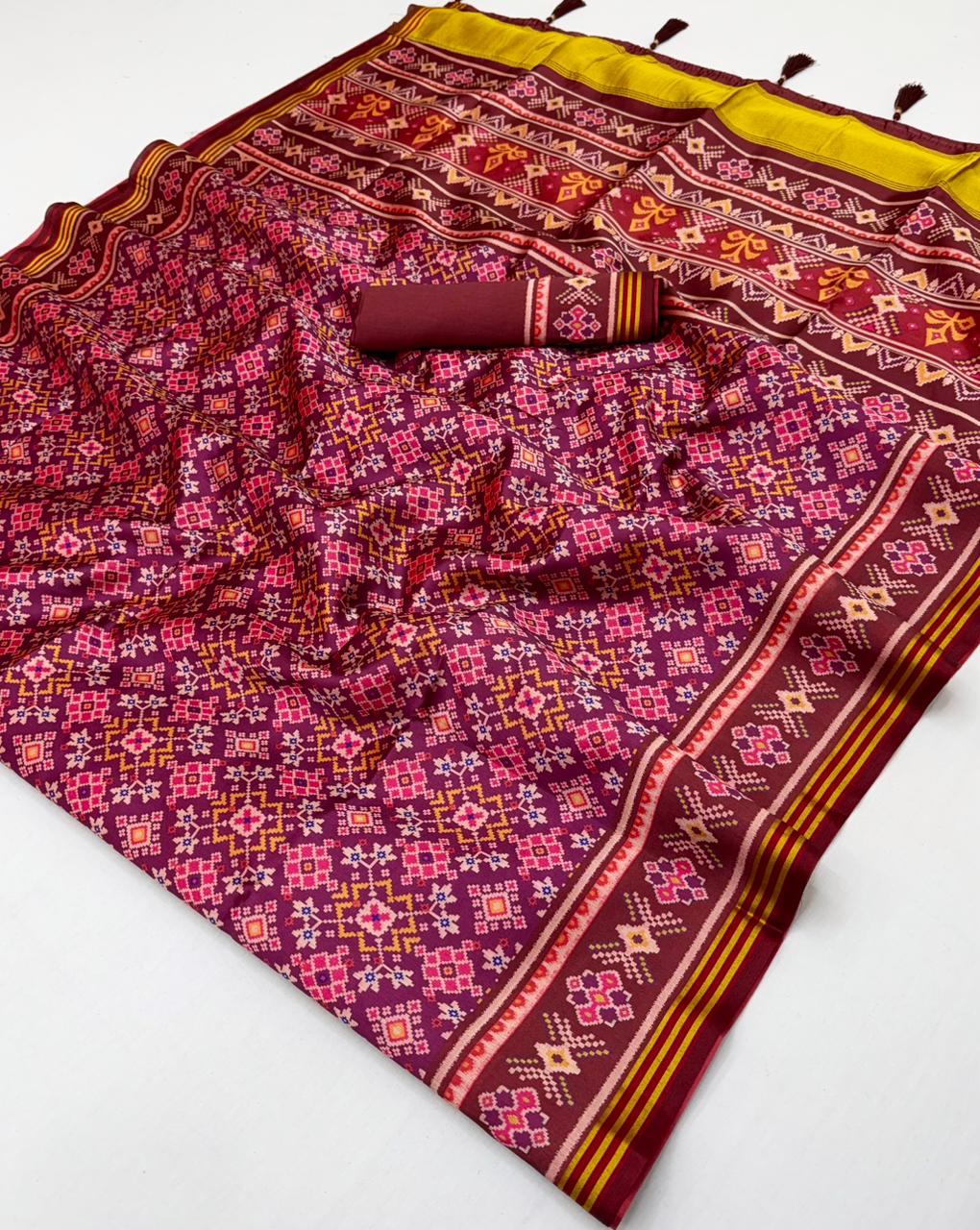 RajYog RajMata Pavitra Patola Silk Saree - Handloom Weaving Zari Border Lagadi Patta - M.R. Saree Emporium