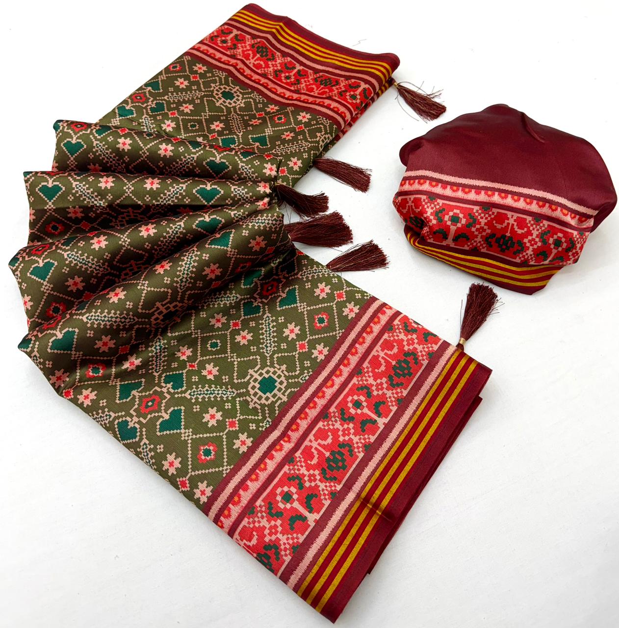 RajYog RajMata Pavitra Patola Silk Saree - Handloom Weaving Zari Border Lagadi Patta - M.R. Saree Emporium