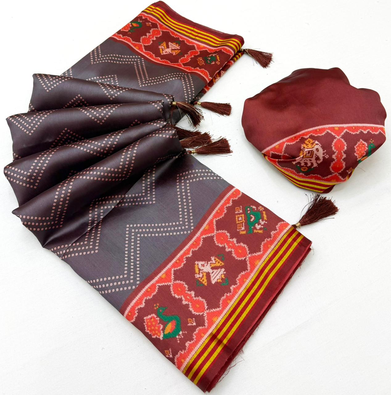 RajYog RajMata Pavitra Patola Silk Saree - Handloom Weaving Zari Border Lagadi Patta - M.R. Saree Emporium