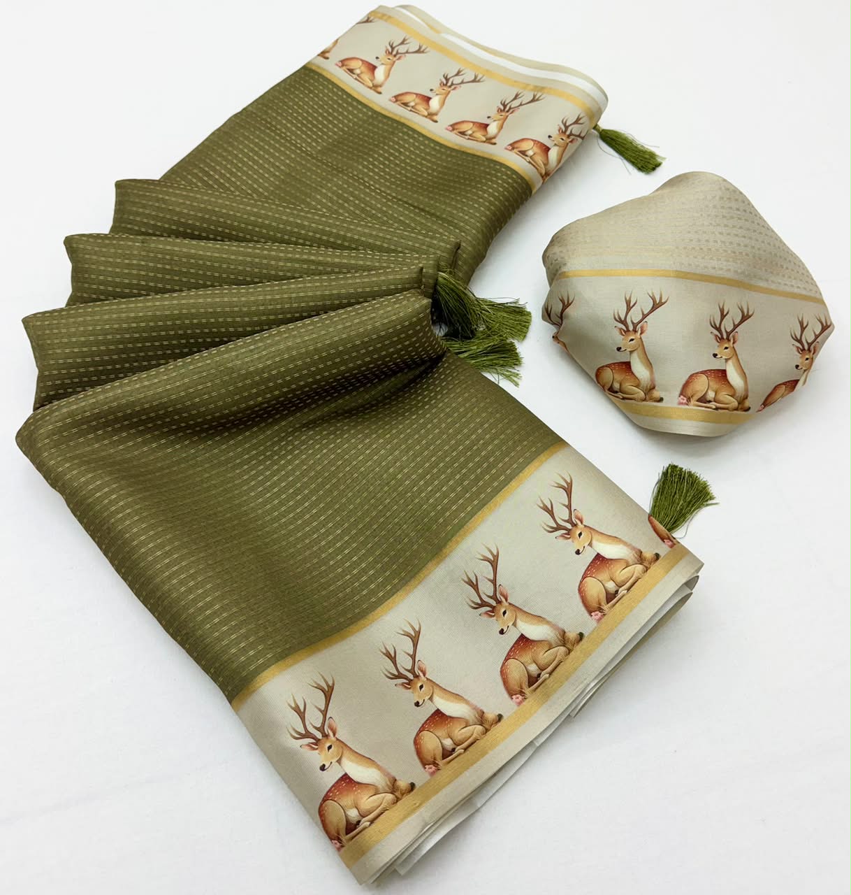 Chhavi Tusser Saree - Soft Tusser with Zari Checks & Tassels-4 Pcs Set.