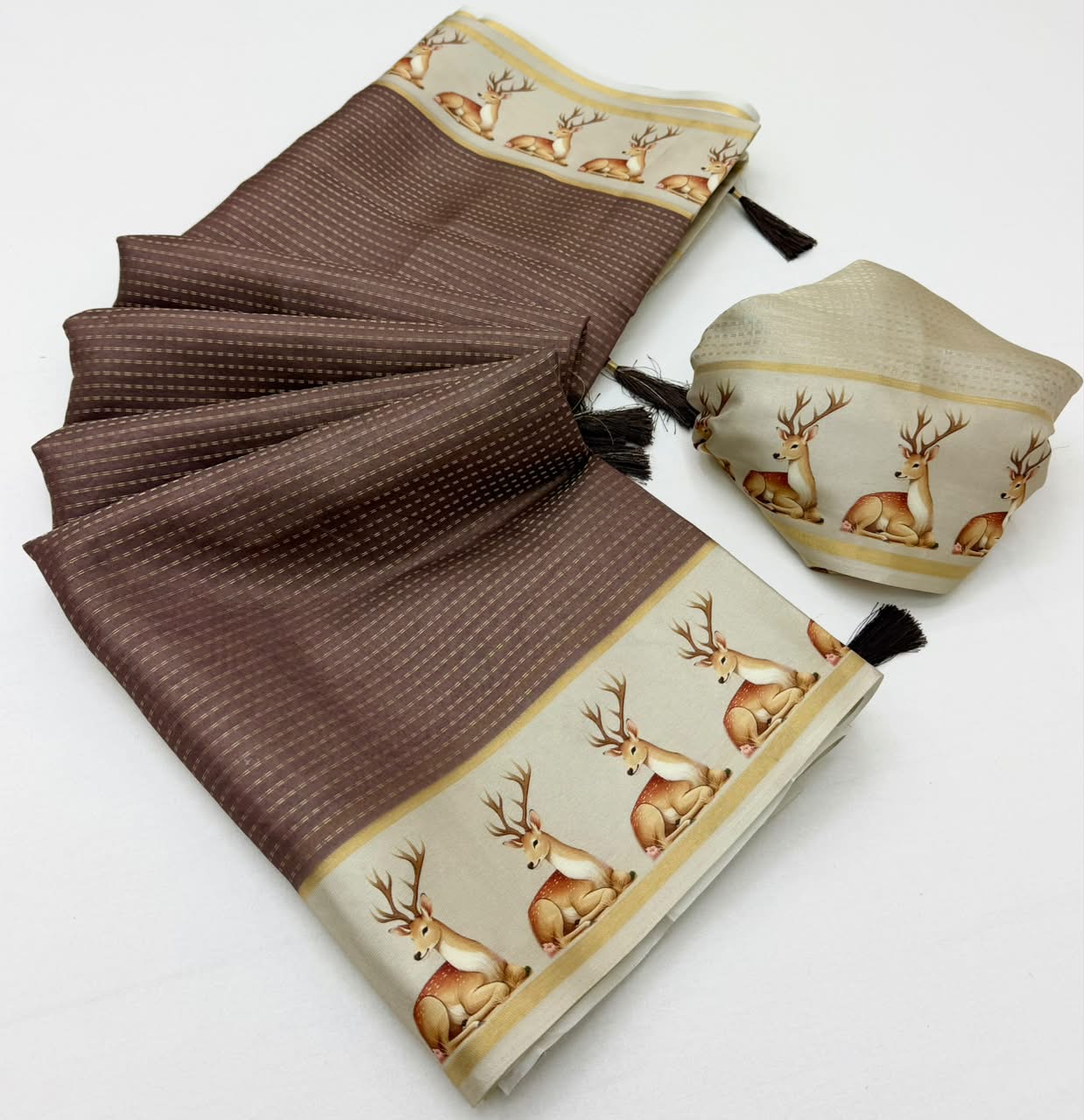Chhavi Tusser Saree - Soft Tusser with Zari Checks & Tassels-4 Pcs Set.