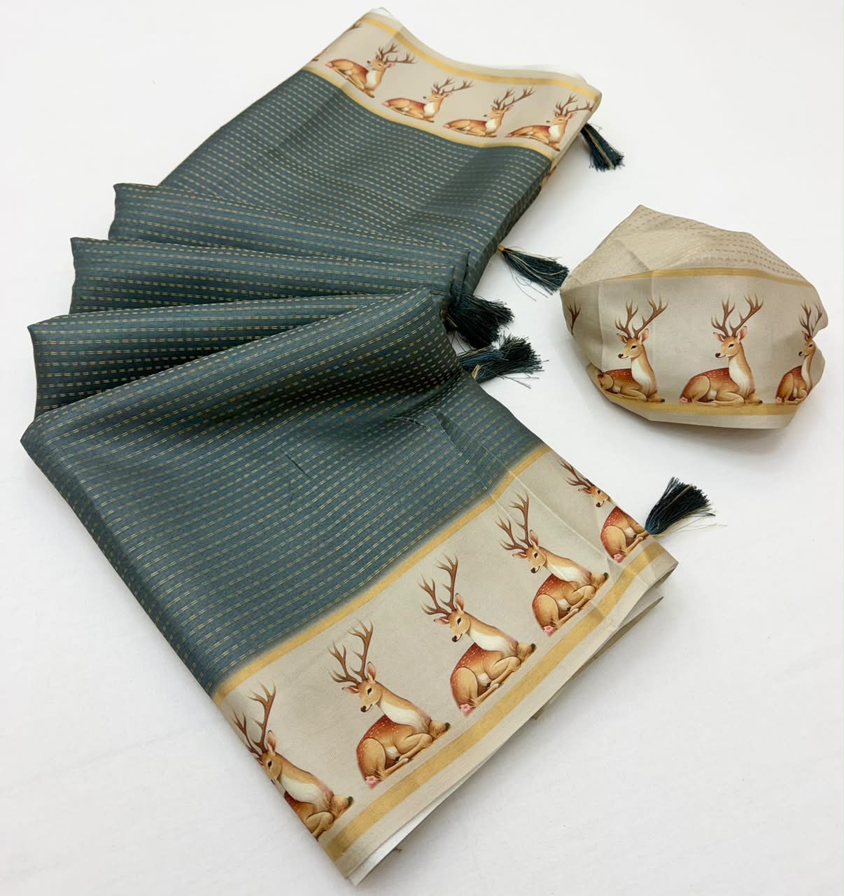 Chhavi Tusser Saree - Soft Tusser with Zari Checks & Tassels-4 Pcs Set.