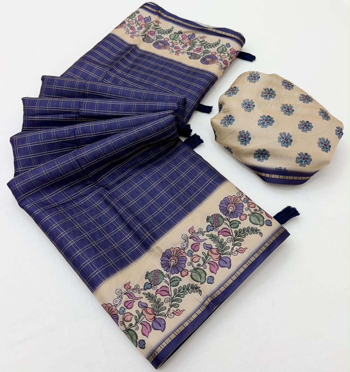 Charvi Tusser Saree with Kalamkari Pallu-6 Pcs Set.