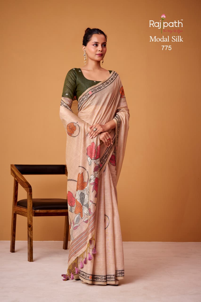 Premium Jamdani Cotton Saree - Floral Print Designer Border