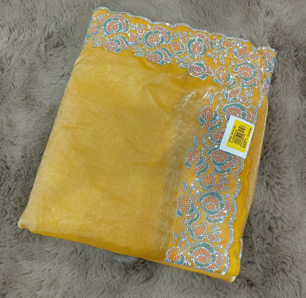 Fancy Fendy Fabric Saree with Heavy Designer Border Work – 5 Pcs Set -Party & Festive Wear -M.R. Saree Emporium