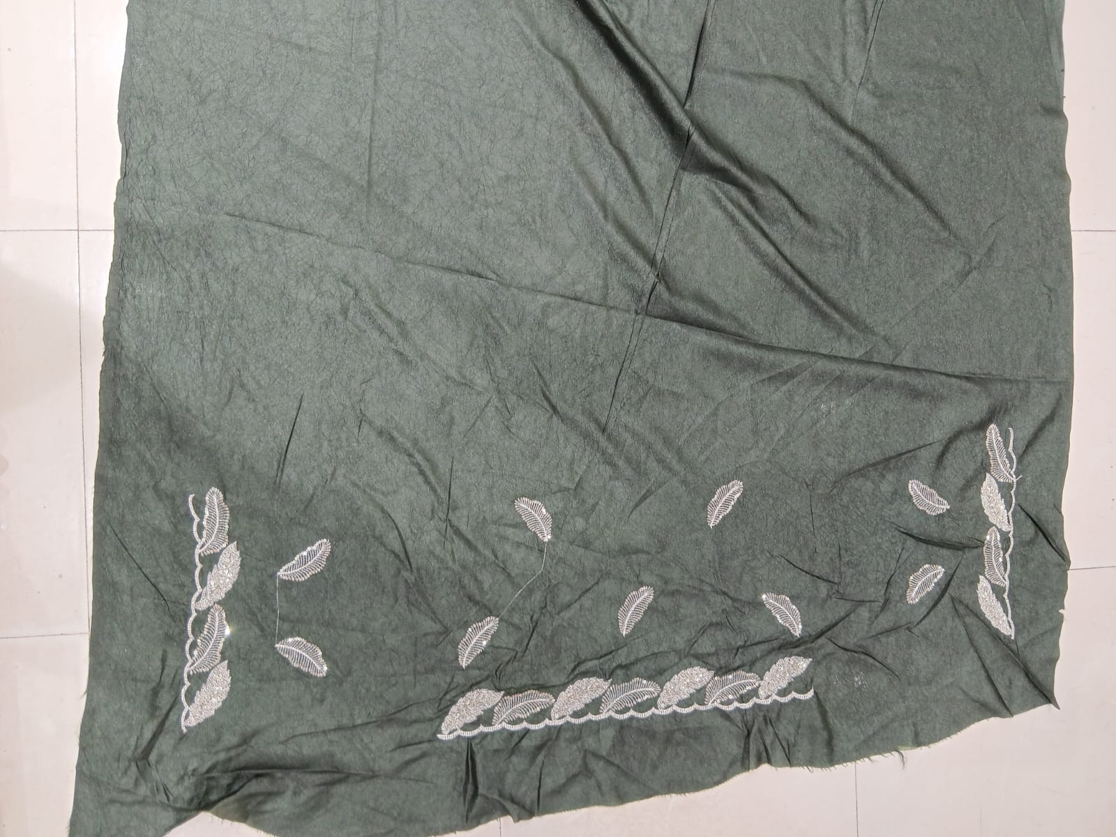 Fancy Work Moss Crepe Saree with Silver Border – 6 Pcs Set Party & Festive Wear -M.R. Saree Emporium