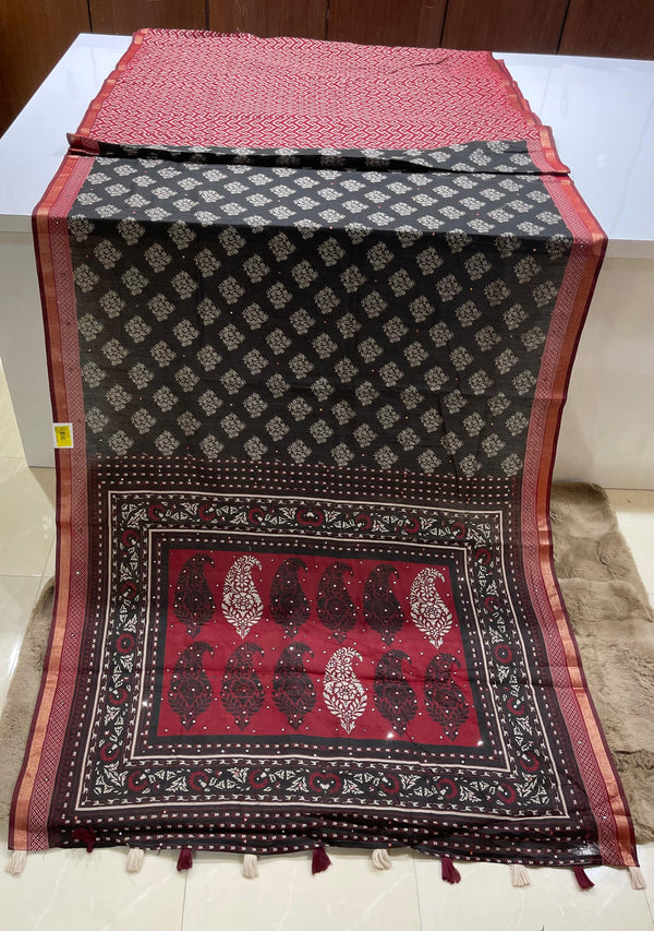 Mul Cotton Black & Maroon Paisley Print Saree M.R. Saree Emporium