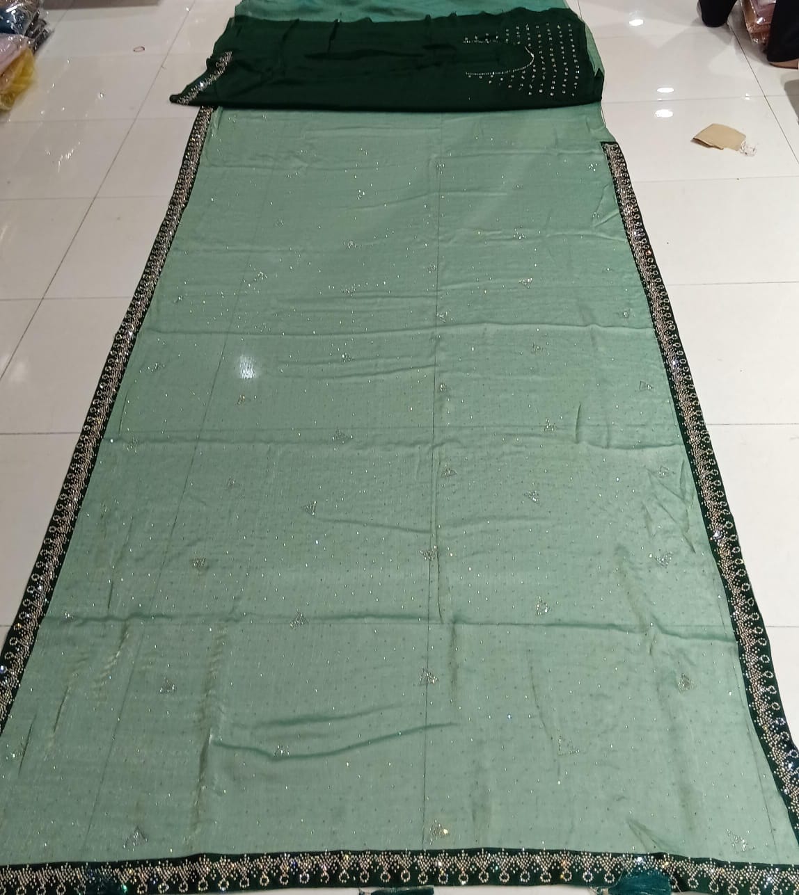 Simmar Chiffon Fancy Saree – 5 Pcs Set M.R. Saree Emporium