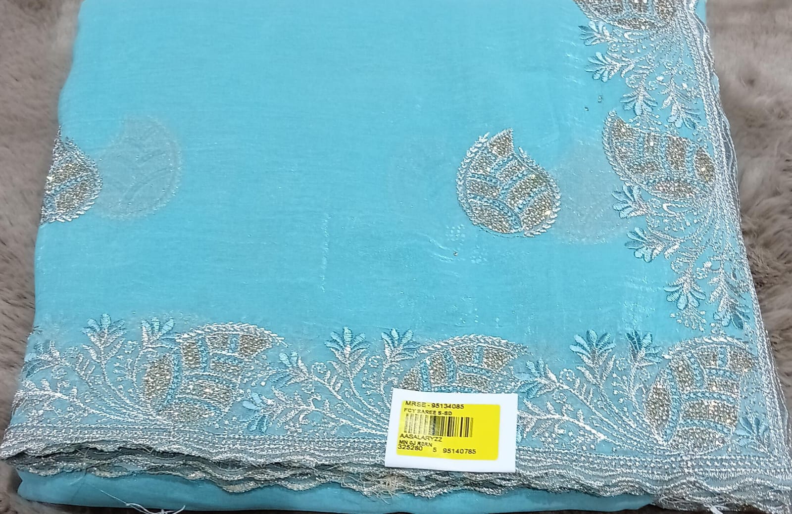 Designer Fancy Fendy Saree with Elegant Embroidery 5 pcs set – M.R. Saree Emporium