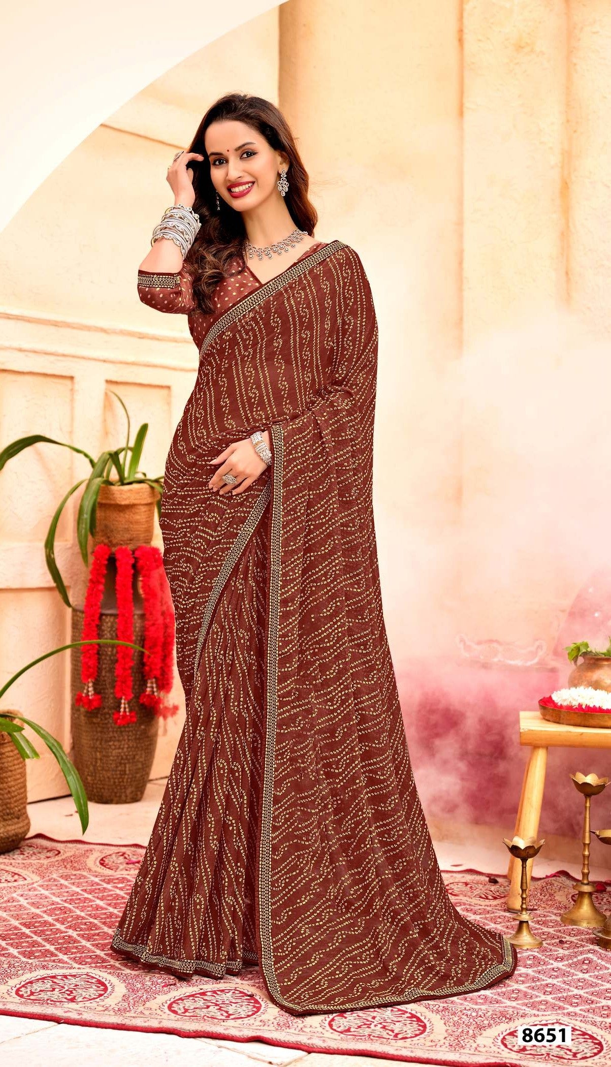 Krishnaleela Gujariya Fancy Print Saree – Set of 8 Pcs – M.R. Saree Emporium