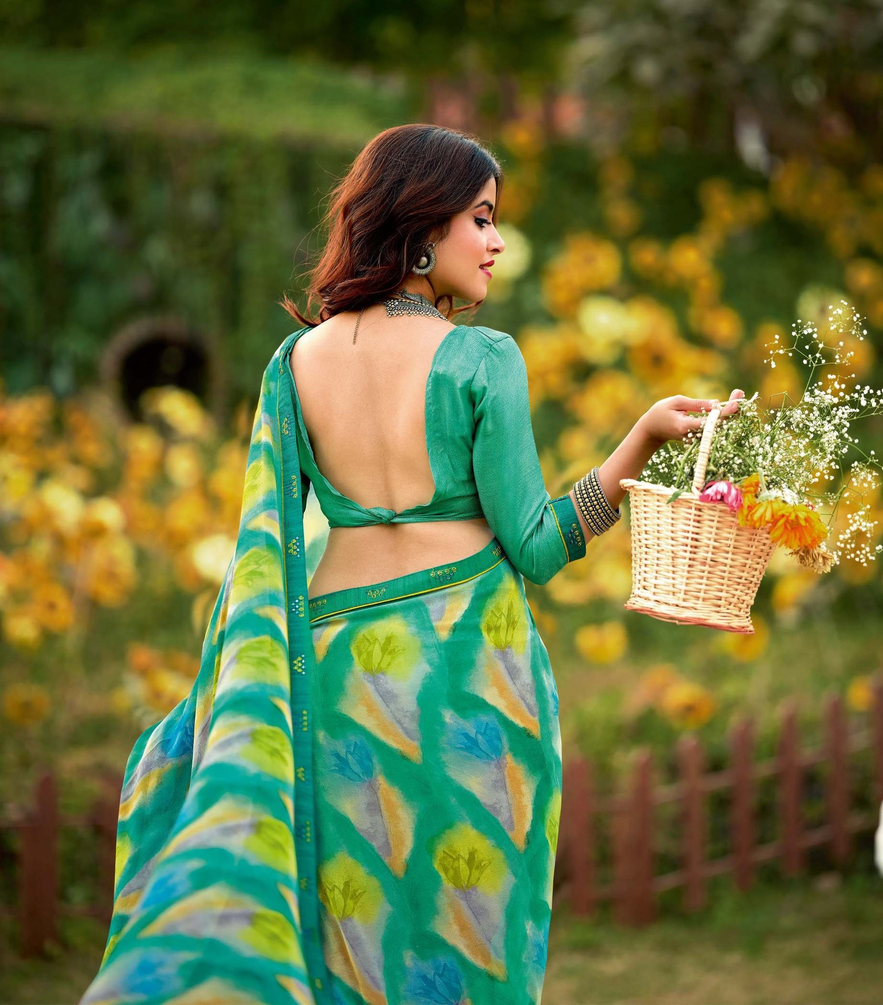 Krishnaleela Guzaarish Fancy Base with Pattern Printed Saree – 6 Pcs Set-M.R. Saree Emporium