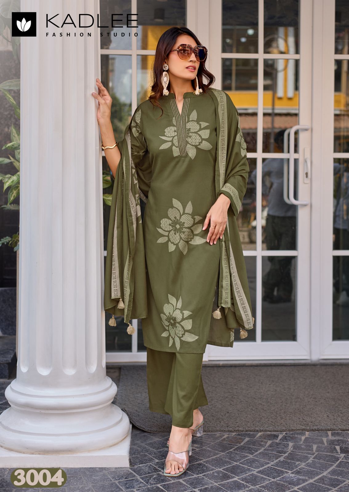 Kadlee Kasturam Rayon Printed Kurti Pant Dupatta Set - 6 PCS Set - Designer Handwork Ethnic Wear - M.R. Saree Emporium