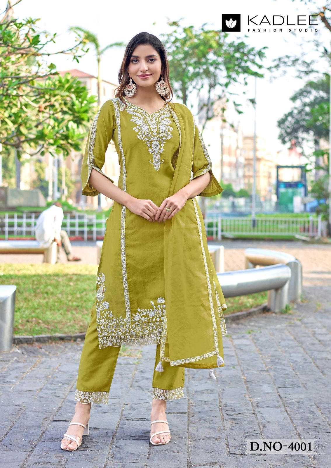 Kadlee Risha - Viscose Thread Work Kurti Pant With Dupatta 6 PCS Set Collection - Festive Wear By M.R. Saree Emporium