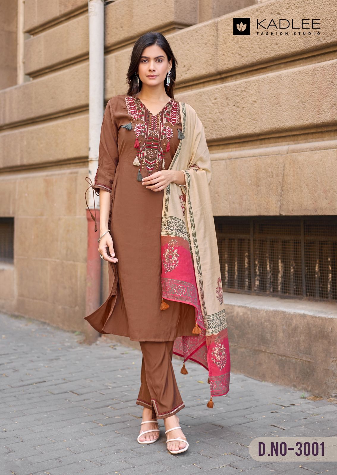 Kadlee Shagun - Russain Silk Thread Work Kurti Pant With Dupatta 4 PCS Set Collection - Festive Wear By M.R. Saree Emporium