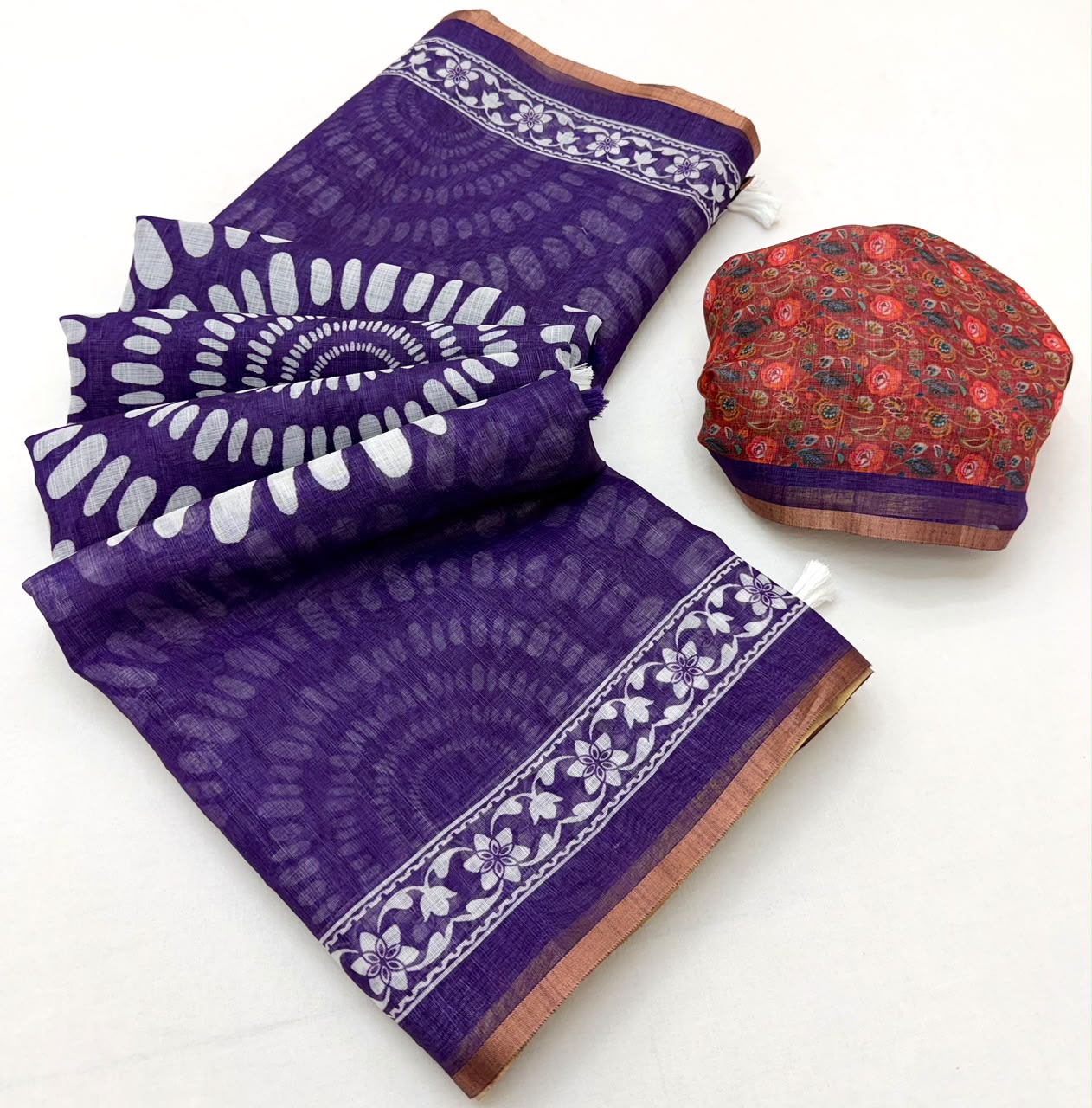Kazari Series Lisha Soft Cotton Linen Saree with Zari Border & Fancy Tassels - M.R. Saree Emporium