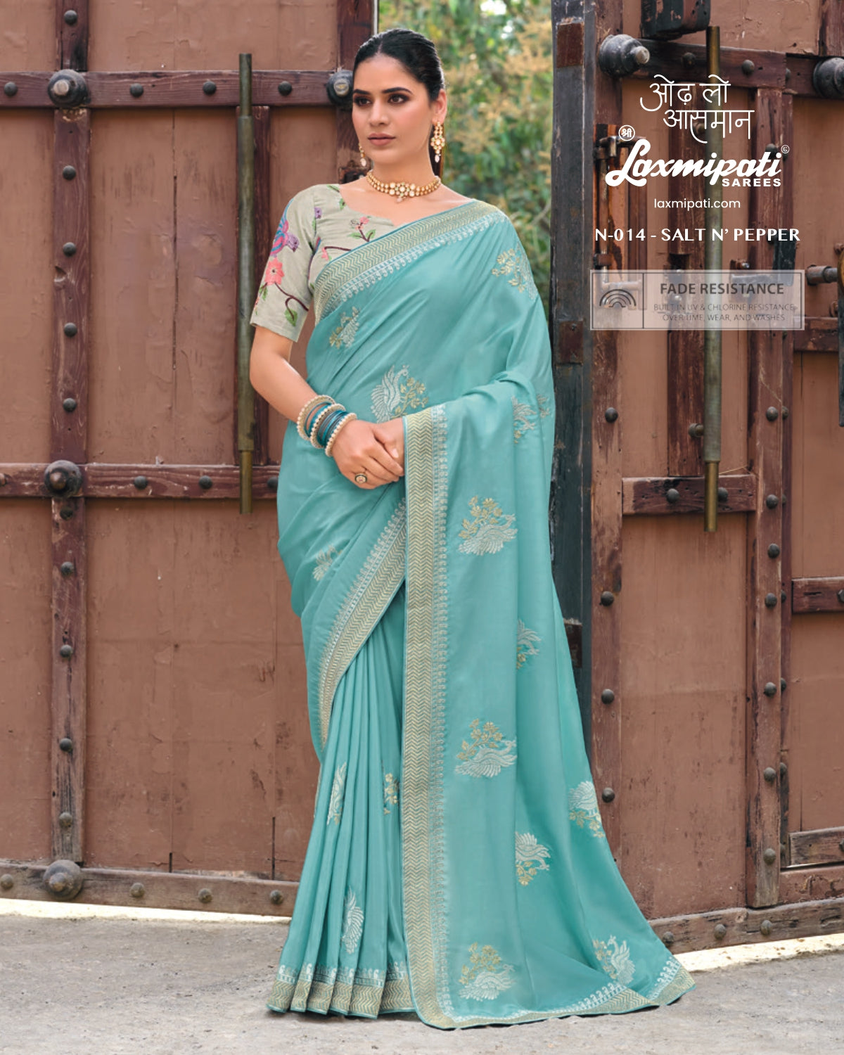 Laxmipati Makhmali Salt N Pepper Saree – 6 PCS Set Quick Dry Fabric-M.R. Saree Emporium