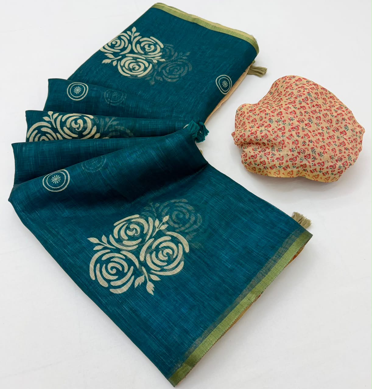 Kazari Series Lisha Linen Saree with Zari Border & Tassels