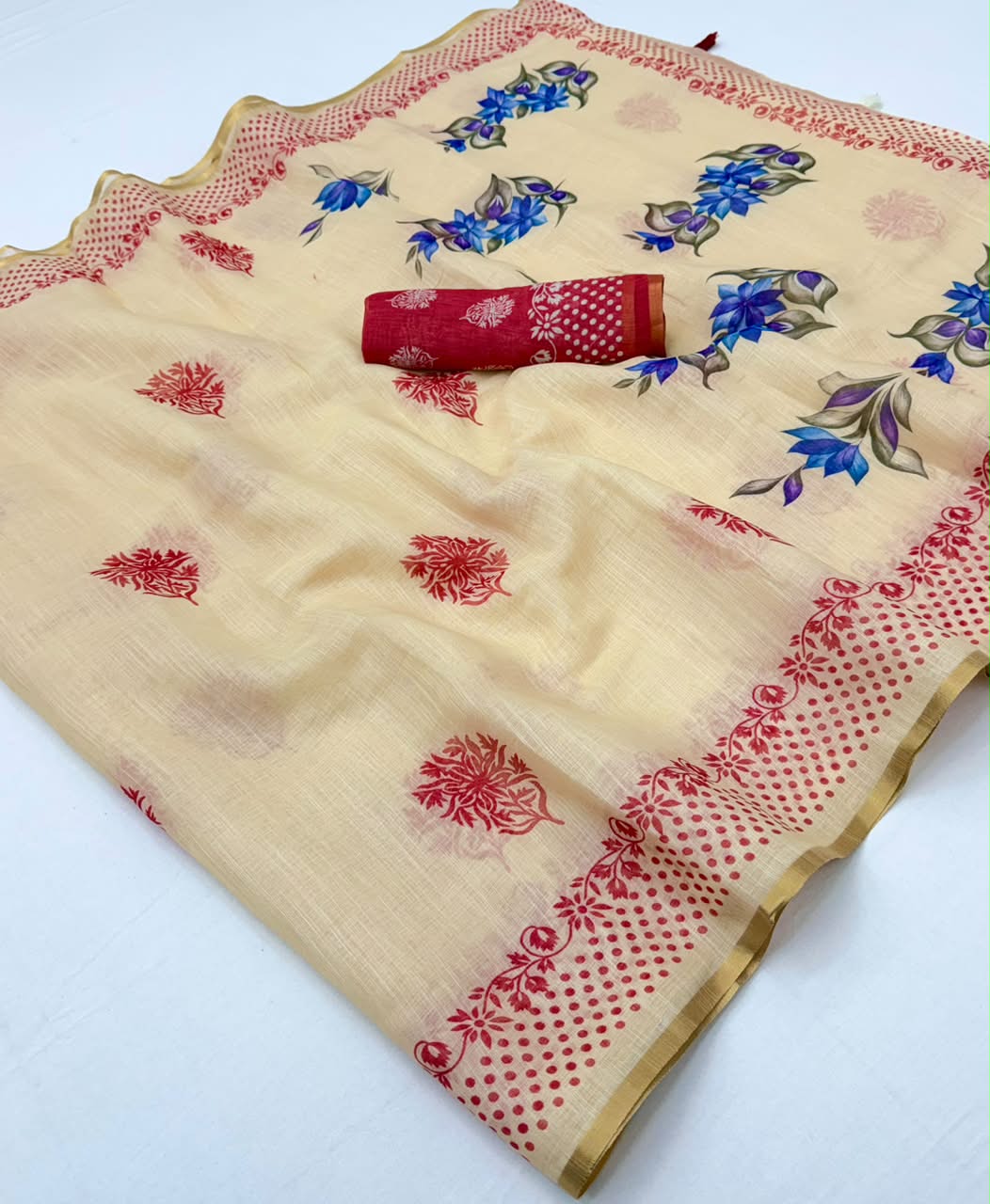 Lisha Linen Saree with Zari Border & Fancy Tassels - 6 Pcs Set