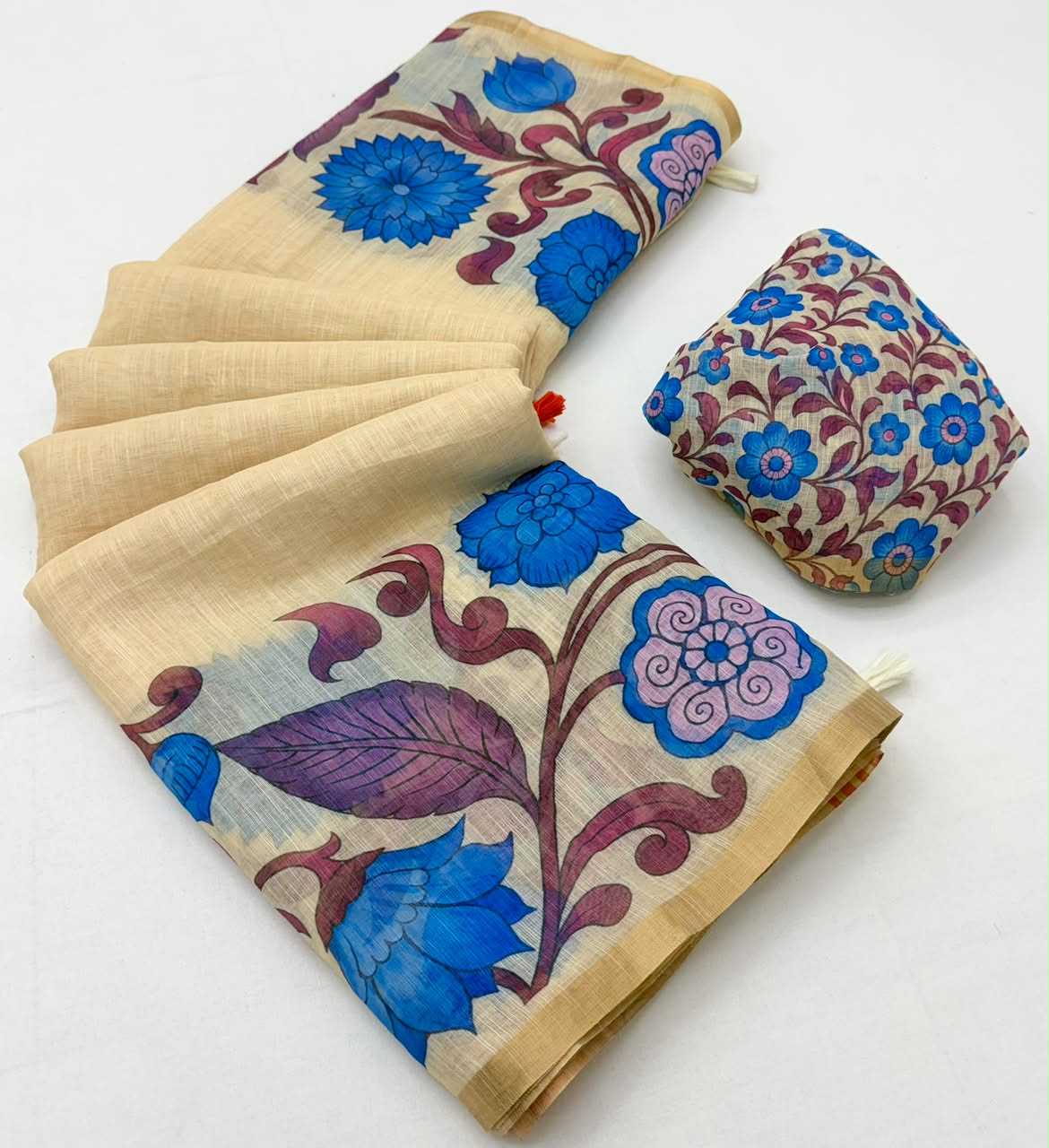 Lisha Soft Linen Cotton Saree with Zari Border & Tassels-6 Pcs Set.