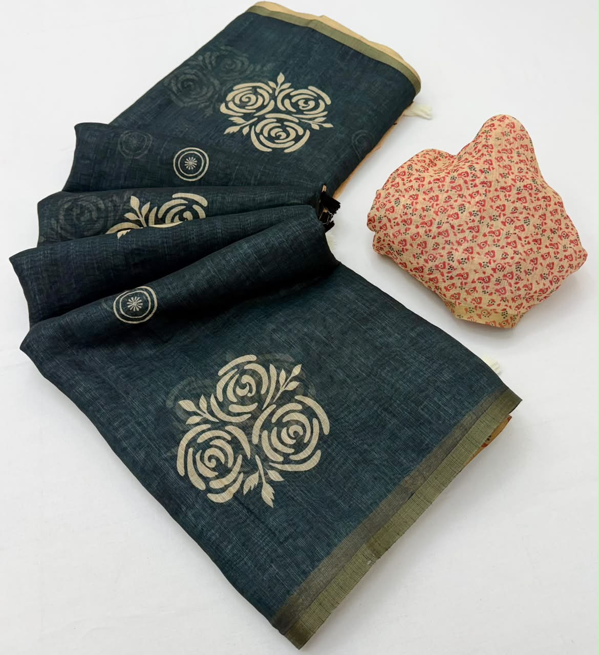 Kazari Series Lisha Linen Saree with Zari Border & Tassels
