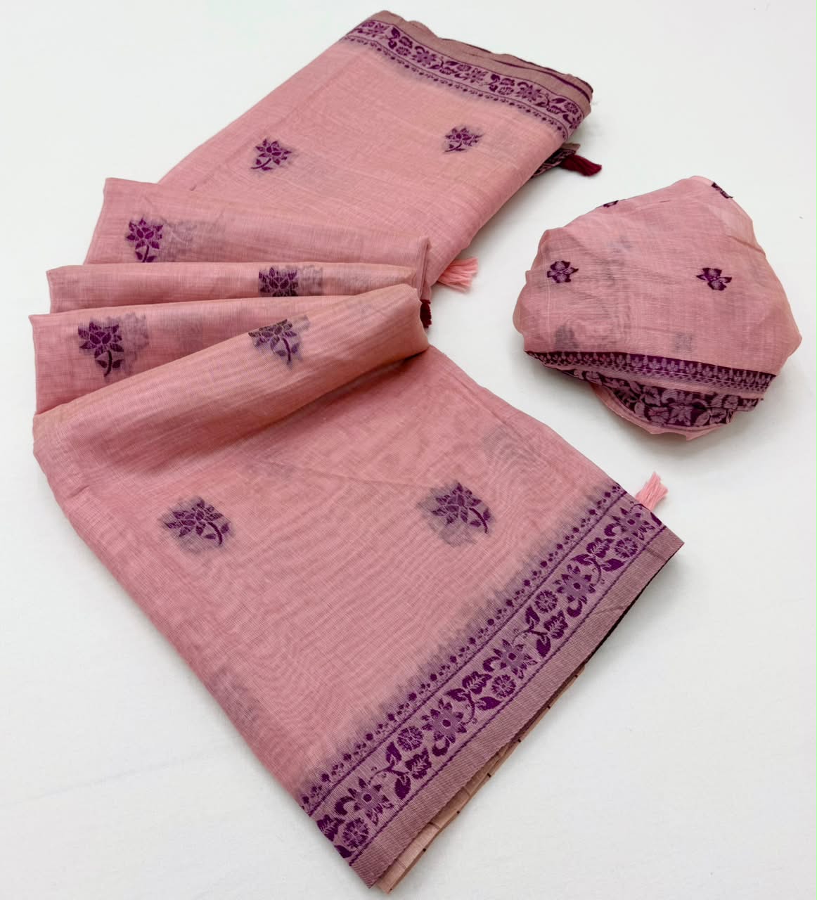 Nakshatra Cotton Saree with Jamdani Style Weaving-6 Pcs Set.