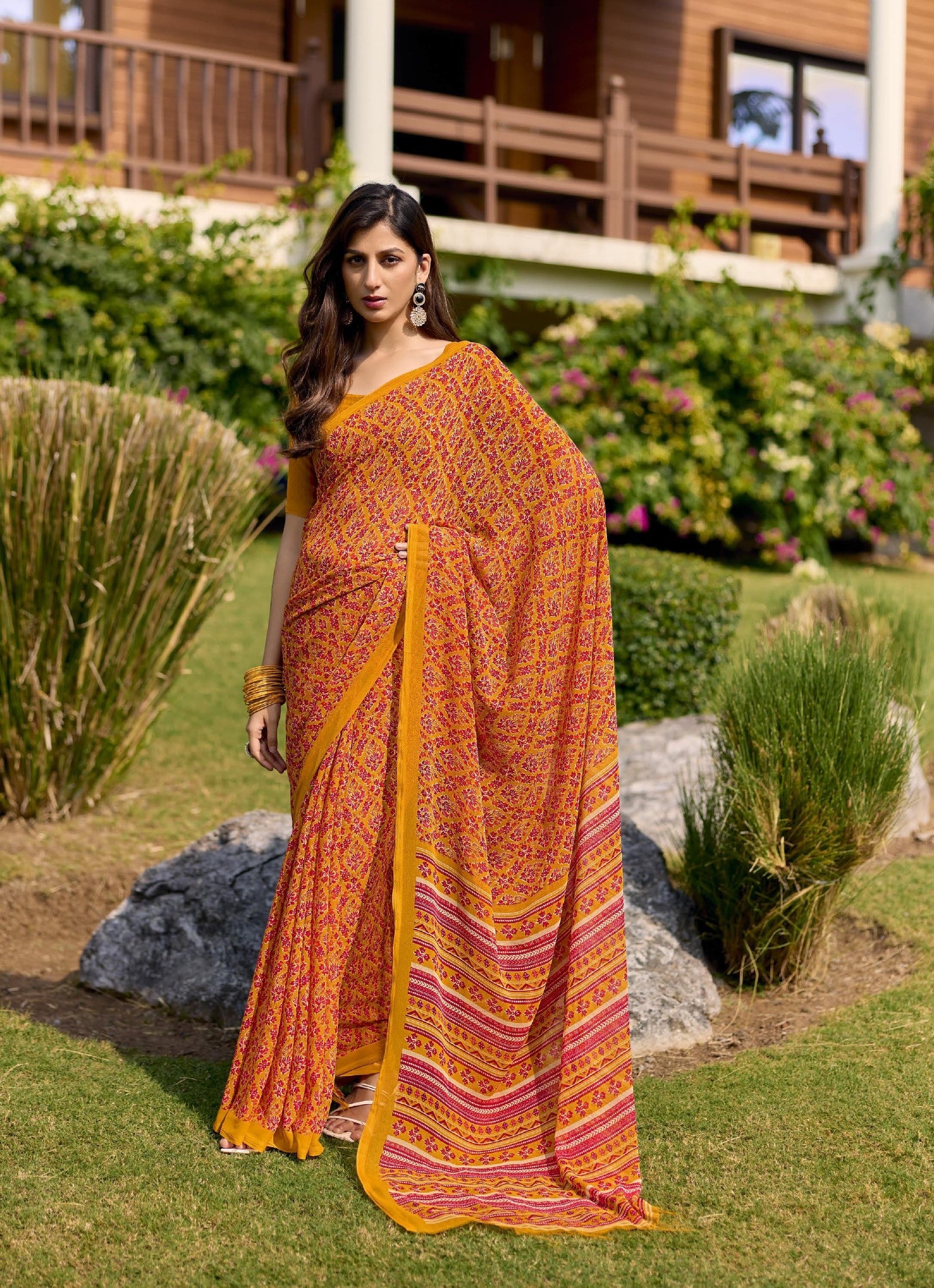 Subhash HomeMaker Vol-18 Fancy Floral Print Saree – 15 Pcs Set Premium Daily to Festive Wear M.R. Saree Emporium