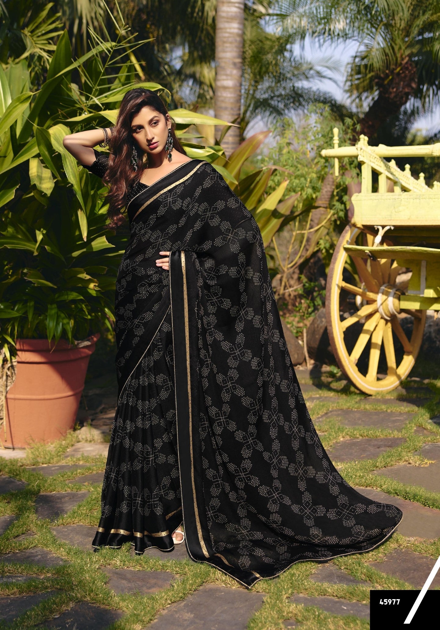 Subhash Tejaswini Black Printed Georgette Saree Collection (8 PCS Set) – M.R. Saree Emporium
