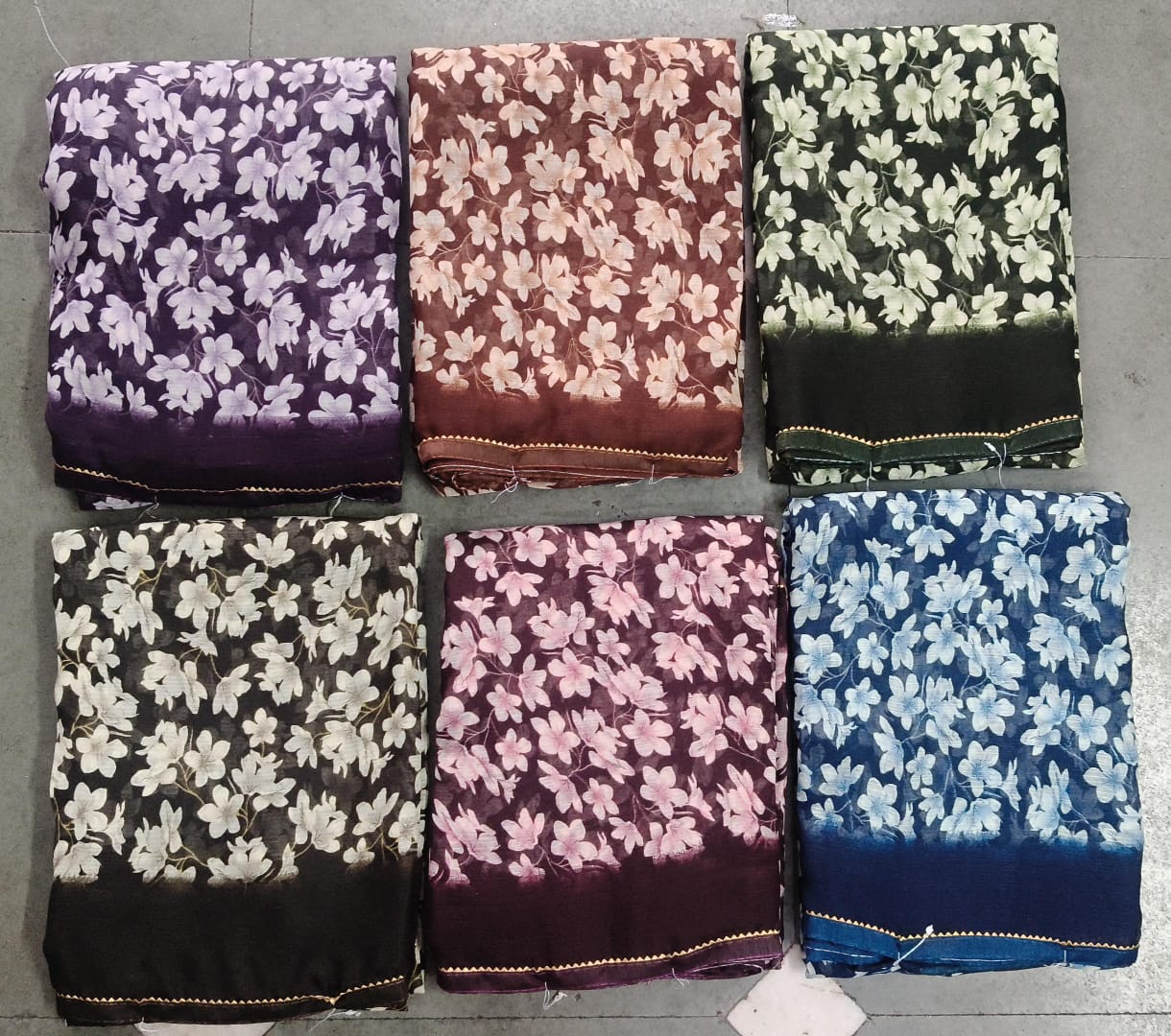 Heavy Rennial Floral -05 Print Saree Set of 6 Pcs – M.R. Saree Emporium