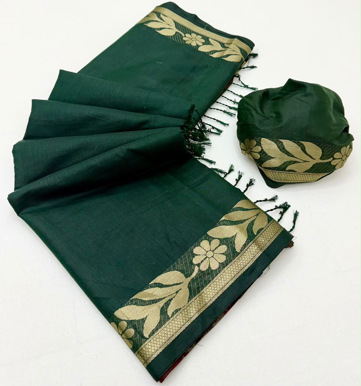 Tapti Cotton Saree with Jamdani Weaving & Zari Border-6 Pcs Set