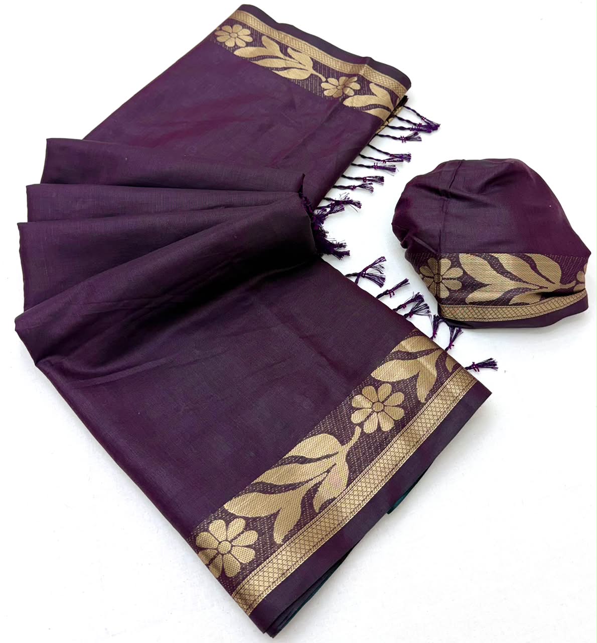 Tapti Cotton Saree with Jamdani Weaving & Zari Border-6 Pcs Set