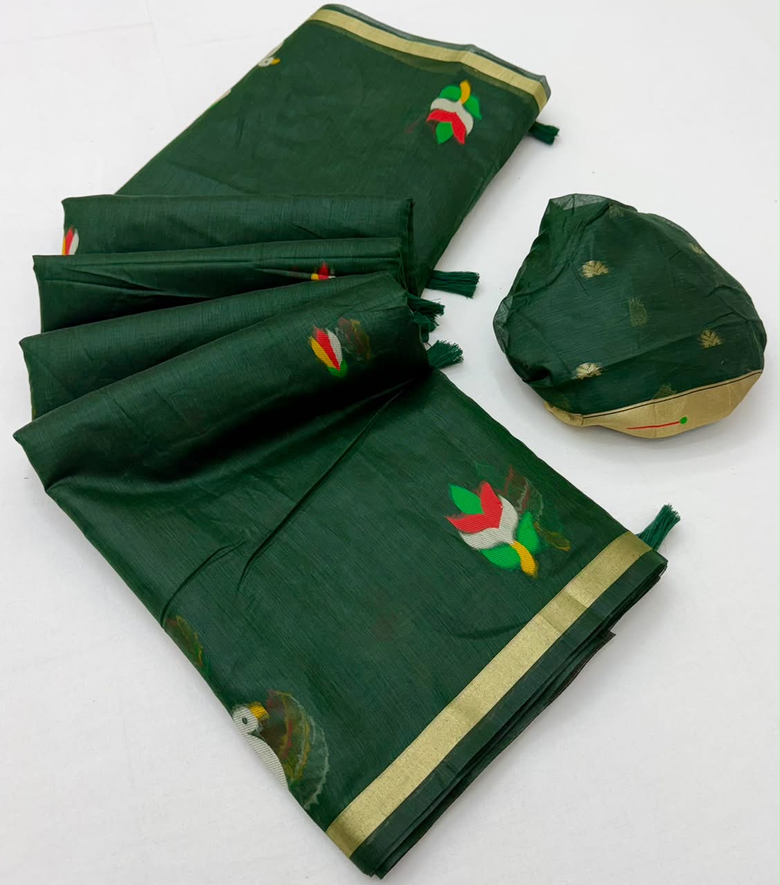 RajMata Series Jamdani Cotton Saree with Zari Border