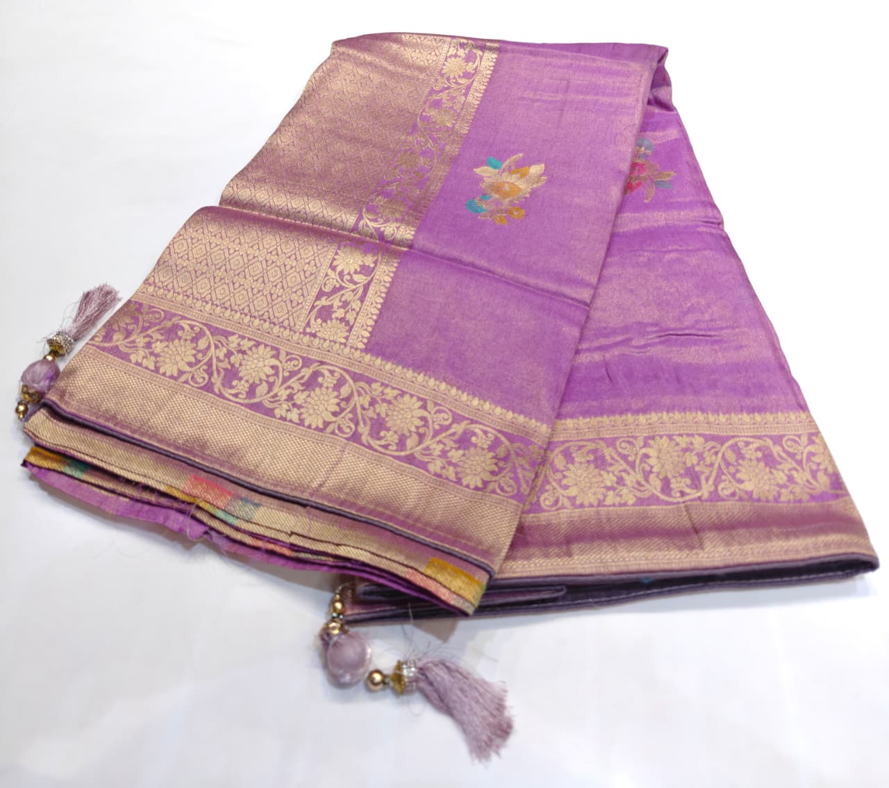 Heavy Tissue Silk Saree with Elegant Traditional Design- 6 Pcs Set