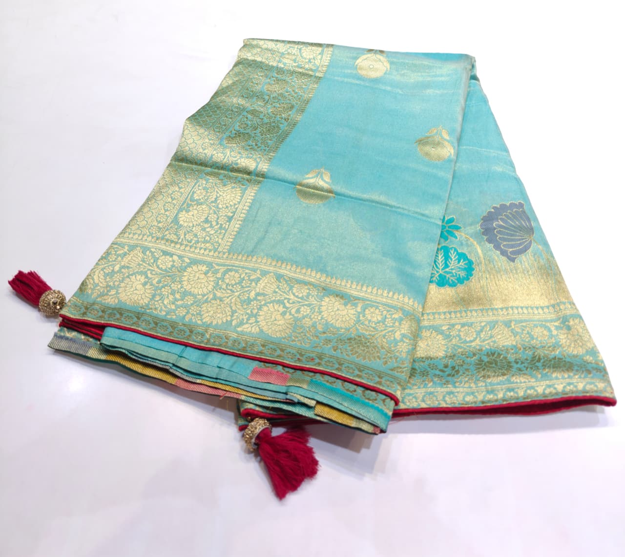 Heavy Tissue Silk Saree with Elegant Traditional Design- 6 Pcs Set