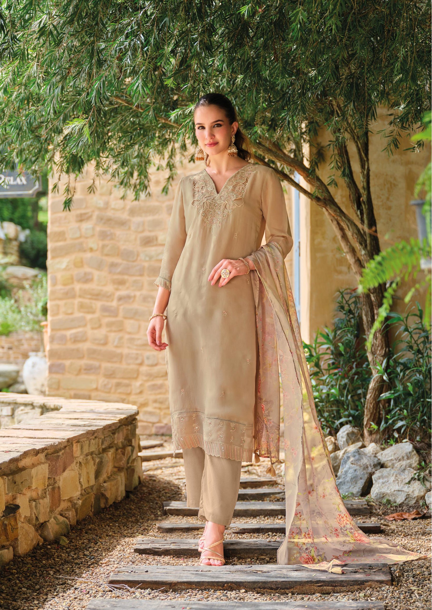 VARNIKA-2 Designer Organza Embroidered Suit Set with Digital Print Dupatta -4 Pcs Set -M.R. Saree Emporium