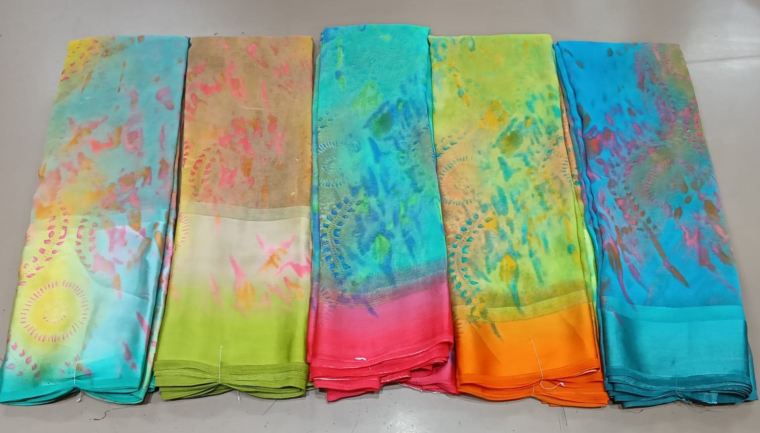 Weightless Georgette Multicolor Tie-Dye Saree –5 Pcs Set  Designer Lightweight Printed Saree for Women