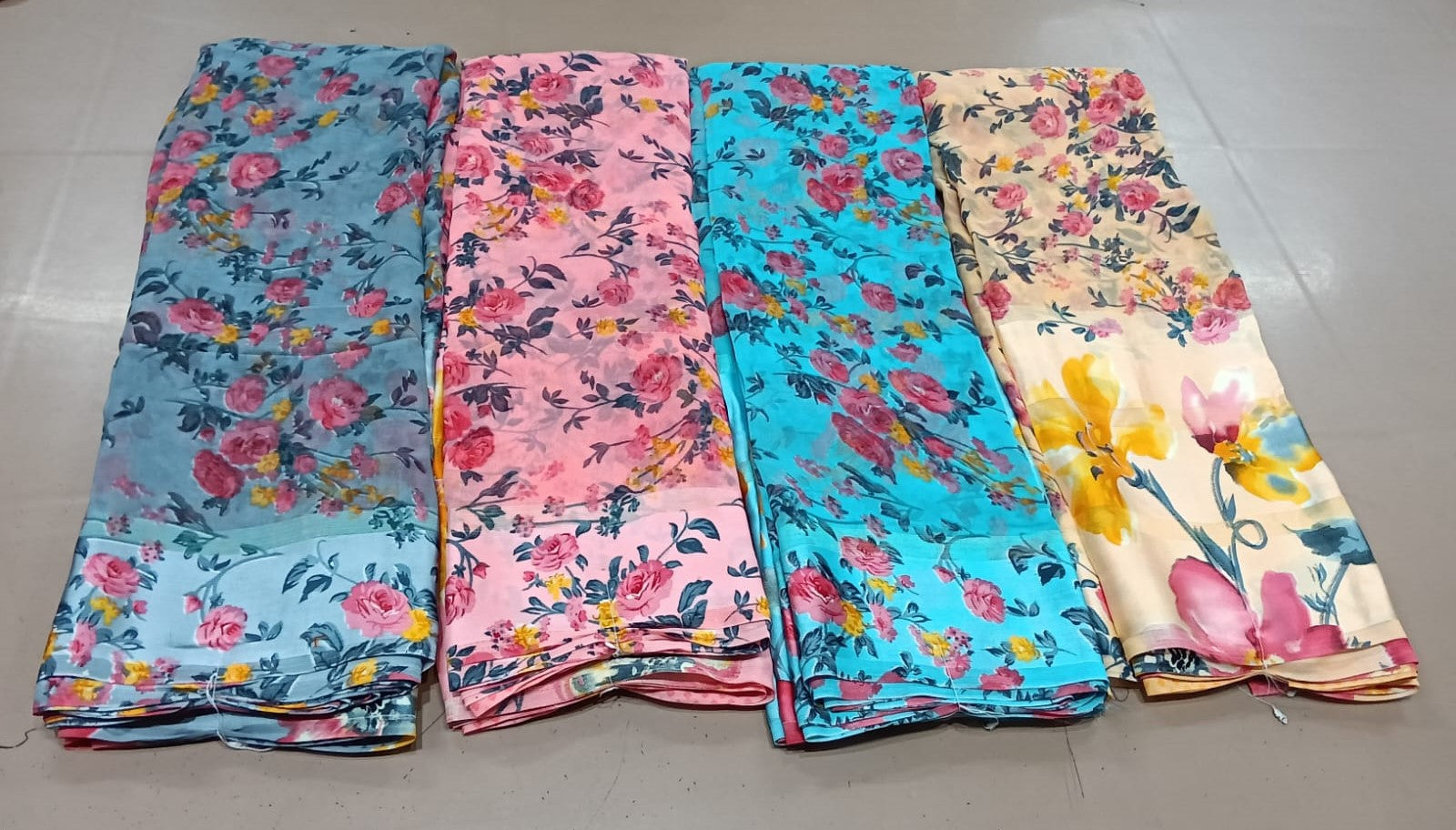 Weightless Fancy Floral Printed Saree – 4 Piece Set M.R.Saree Emporium