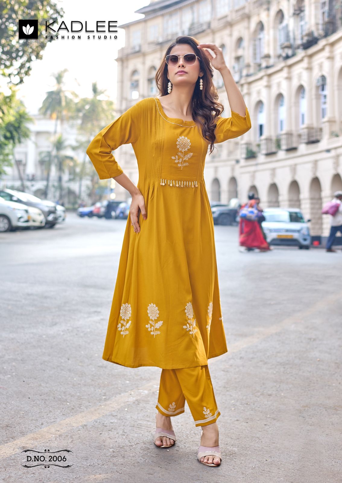Kadlee Queen Rayon Kurti Set - 6 PCS Set - Thread Work Kurti With Bottom - M.R. Saree Emporium