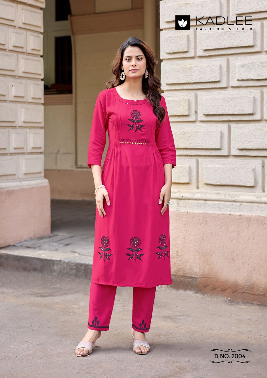 Kadlee Queen Rayon Kurti Set - 6 PCS Set - Thread Work Kurti With Bottom - M.R. Saree Emporium