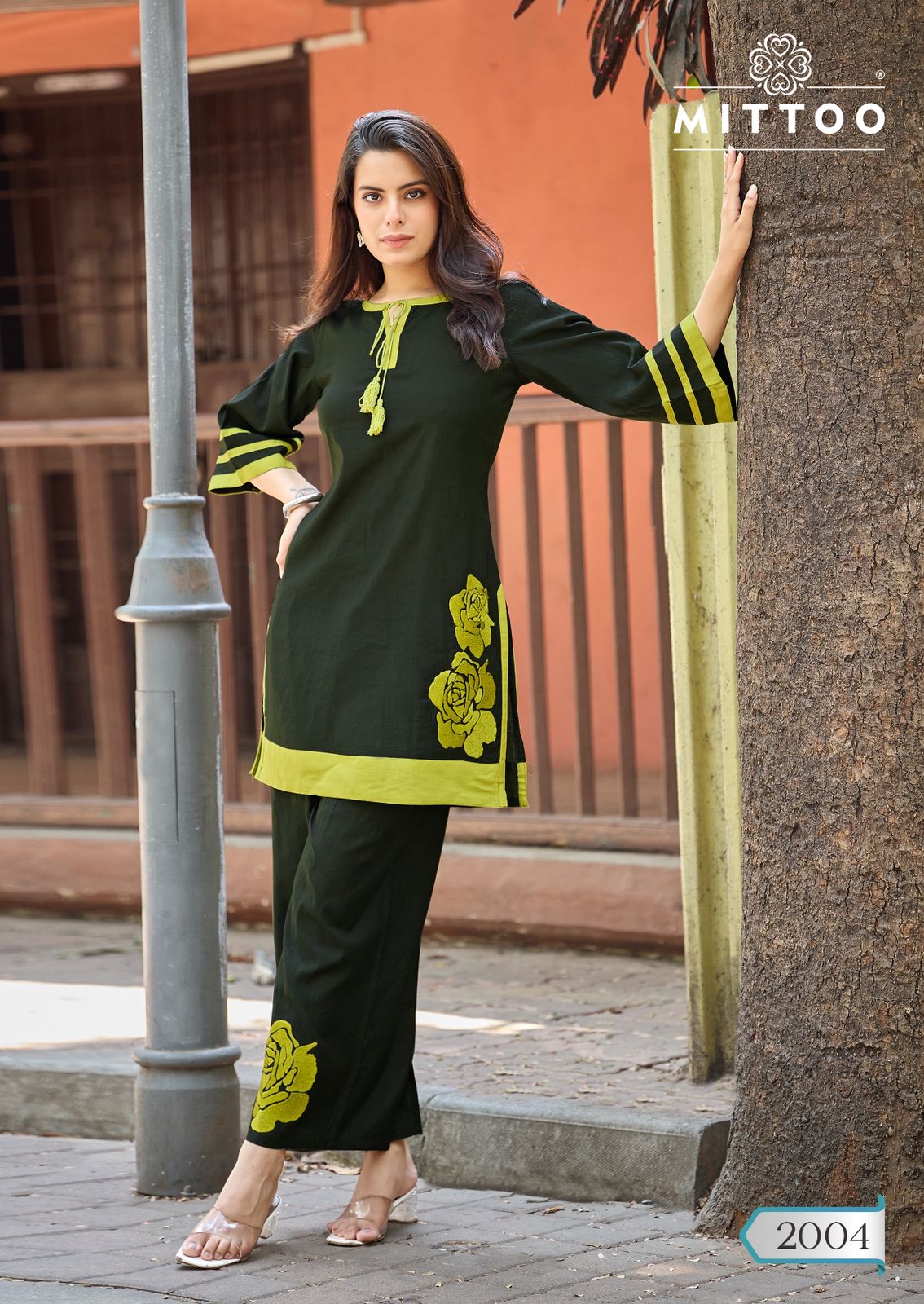 Mittoo Marine Life Kurti Pant Set - Viscose Weaving Embroidered Ethnic Wear for Women
