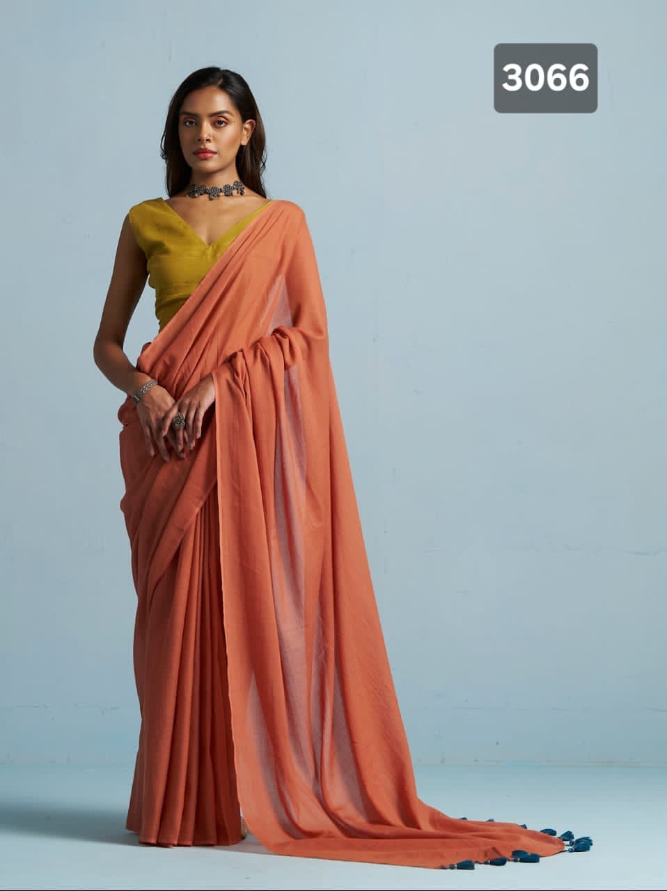 MONO.POLEY Hues & Flow Viscose Mul Saree with Contrast Designer Blouse (Liva Certified)