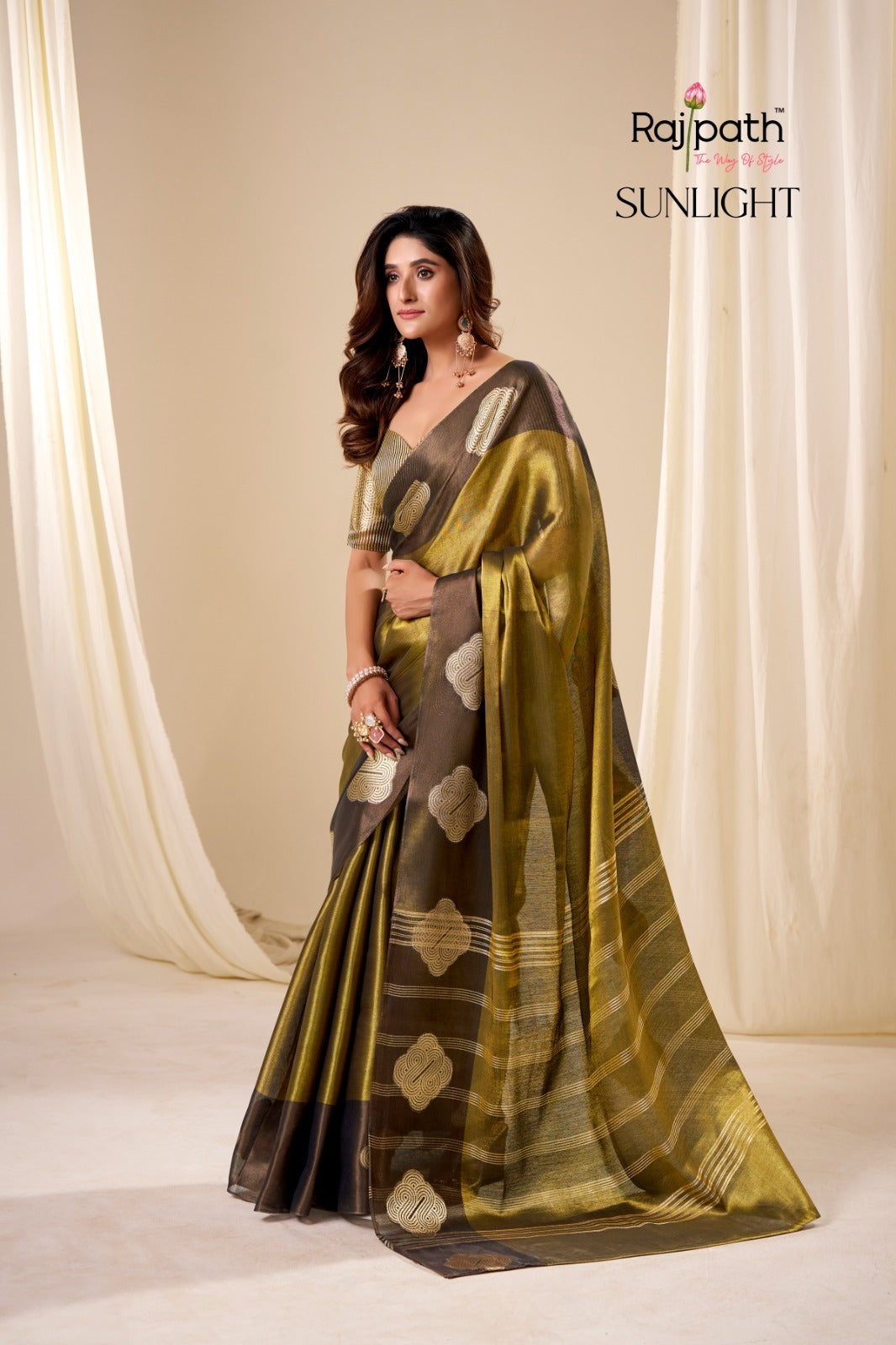 RajPath Fabrics Sunlight Handloom Tissue Soft Silk Saree - 6 Pcs Set