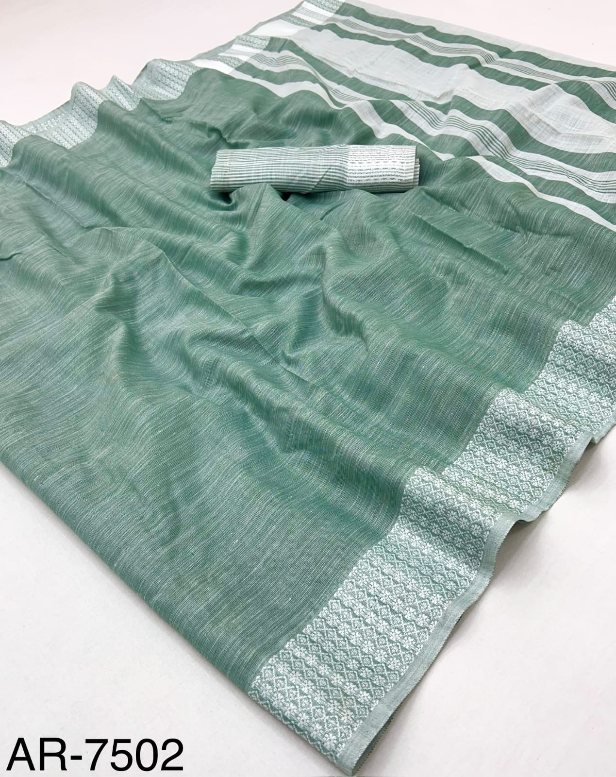 Aarzoo Soft Linen Silk Saree with Chikankari Weaved Border - 6 Pcs Set