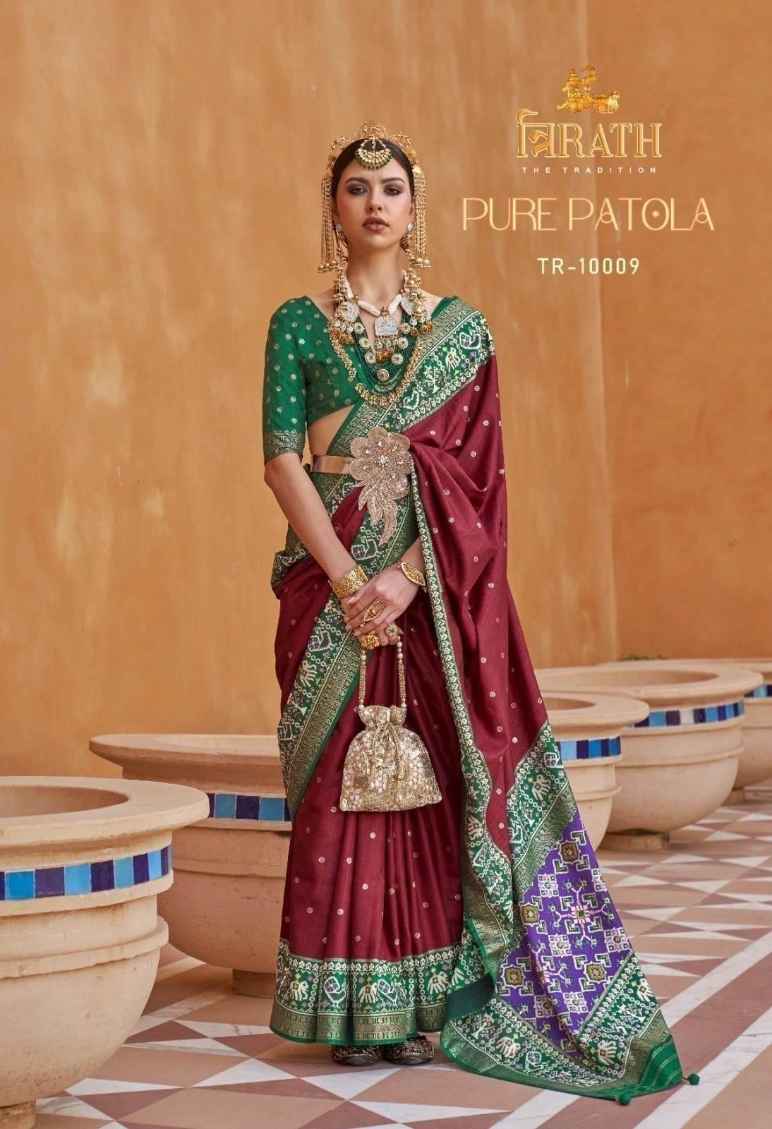 TRIRATH Pure Patola Mercerized Sigma Silk Saree (11 Pcs Set) with Gold Print & Designer Blouse